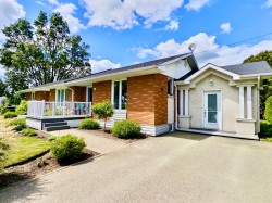 22 Rue Leblanc  Notre-Dame-Du-Nord, QC J0Z 3B0