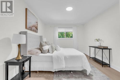 61 Sundial Crescent, Toronto, ON 