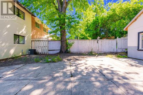 61 Sundial Crescent, Toronto, ON 