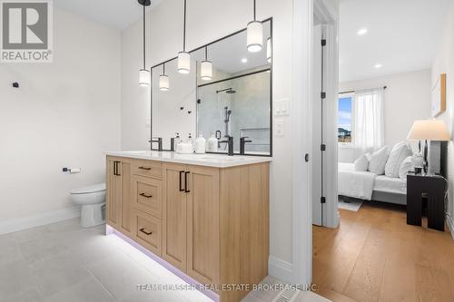 70 Benner Boulevard, Middlesex Centre (Kilworth), ON 