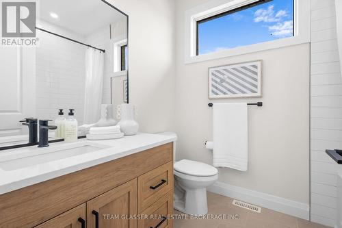 70 Benner Boulevard, Middlesex Centre (Kilworth), ON 