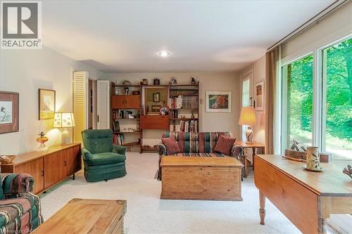 787 Forest Glen Avenue, Burlington, ON 