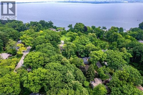 787 Forest Glen Avenue, Burlington, ON 