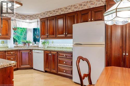 787 Forest Glen Avenue, Burlington, ON 