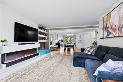 Vue d'ensemble - 1800 Rue St-Gérard, Saint-Alexandre, QC - Indoor Photo Showing Living Room With Fireplace