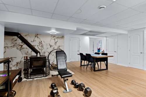 Salle familiale - 1800 Rue St-Gérard, Saint-Alexandre, QC - Indoor