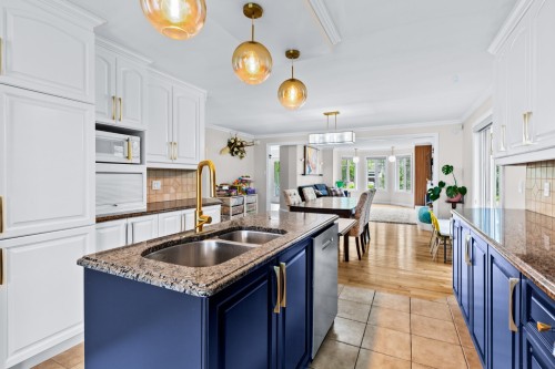 Cuisine - 1800 Rue St-Gérard, Saint-Alexandre, QC - Indoor Photo Showing Kitchen With Double Sink With Upgraded Kitchen