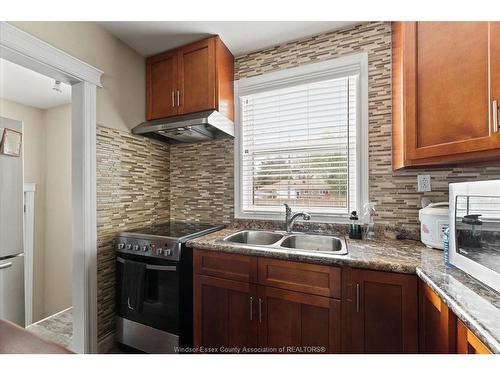 2563 Meldrum, Windsor, ON 