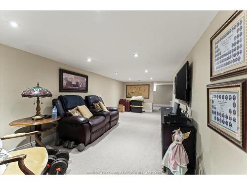 2563 Meldrum, Windsor, ON 