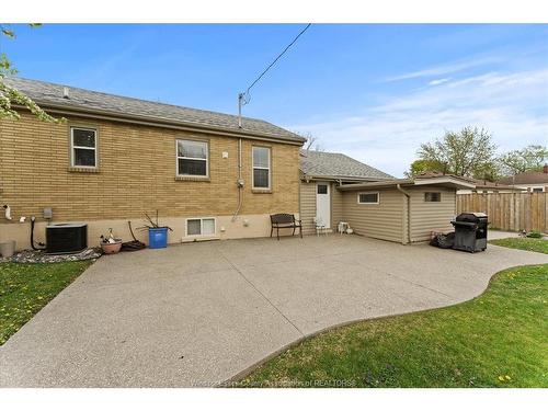 2563 Meldrum, Windsor, ON 