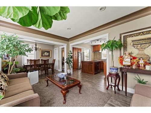 2563 Meldrum, Windsor, ON 