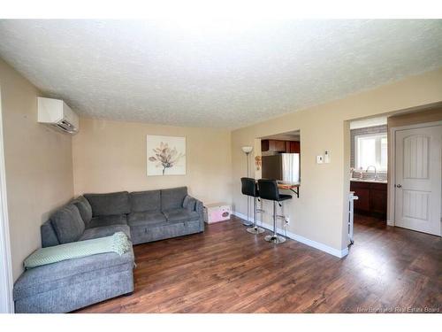 250 Raymond, Bathurst, NB 