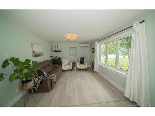 849 Route 105, Maugerville, NB 