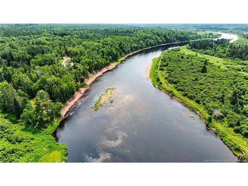 - Route 425, Exmoor, NB 