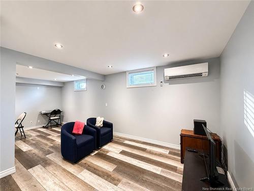 1017 Centennial St, Bathurst, NB 