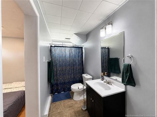 1017 Centennial St, Bathurst, NB 