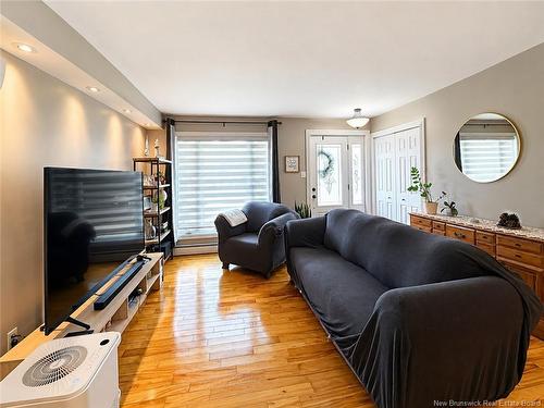 1017 Centennial St, Bathurst, NB 