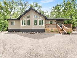 34 Sinclair CR  Alexander Rm, MB R0E 2A0