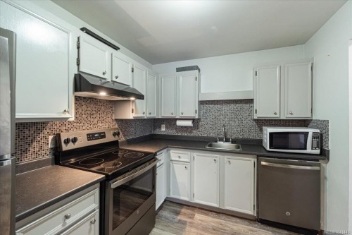 #509-3108 Barons Rd  Nanaimo, BC V9T 4B5
