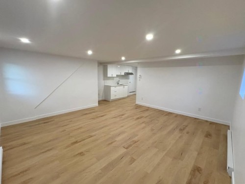 Living Room - 1830A Av. Étienne-Brûlé, Montréal (Ahuntsic-Cartierville), QC 