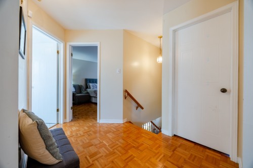 Hall d'entrée/Vestibule - 288 Av. Jaillet, Pointe-Claire, QC 