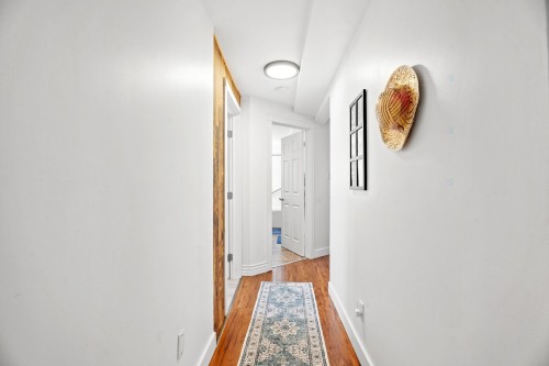 Mud Room - 22A Rue Du Joli-Bosquet, Sainte-Marguerite-Du-Lac-Masson, QC - Indoor Photo Showing Other Room