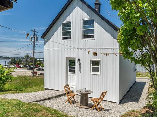 7 Pearl Street, Yarmouth, NS 