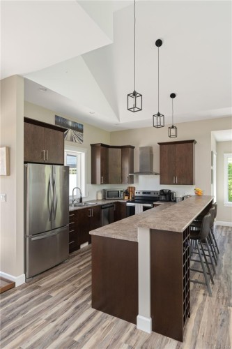 6069 Clements Rd, Duncan, BC 