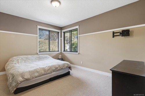 5175 Dunster Rd, Nanaimo, BC 