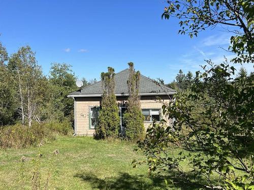 35 Rainbow Haven Drive, Cow Bay, NS 