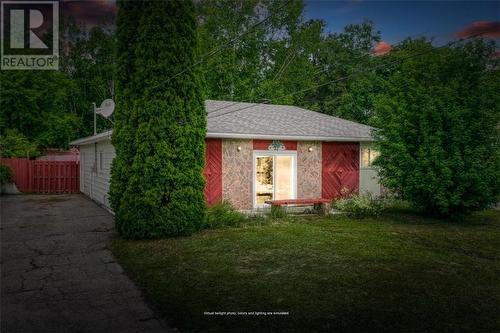 32 Fraser Avenue, Onaping, ON 