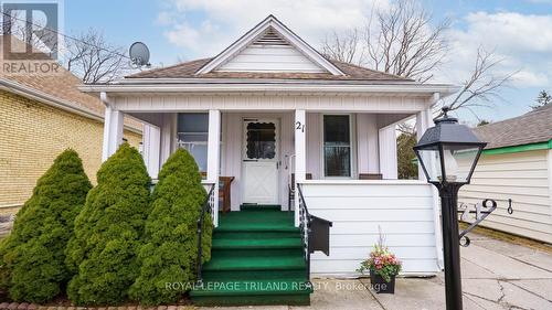 21 Oak Street, St. Thomas, ON 