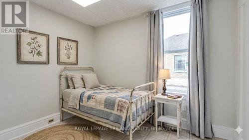 21 Oak Street, St. Thomas, ON 