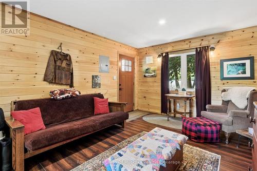 Bunkie - 44 Hillcrest Lane, Perry, ON 