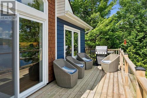 Relax - 44 Hillcrest Lane, Perry, ON 