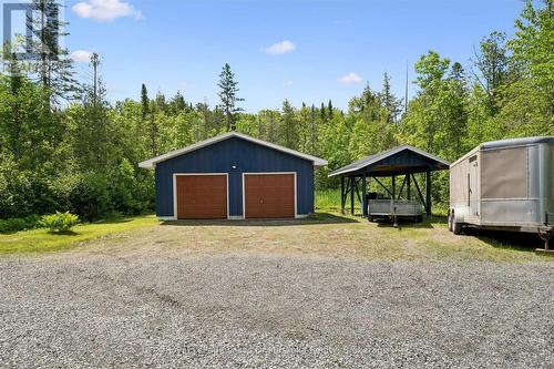 Ample storage - 44 Hillcrest Lane, Perry, ON 