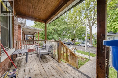 1066 Hickory, Windsor, ON 