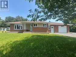 22 Houle Avenue  Dowling, ON P0M 1R0