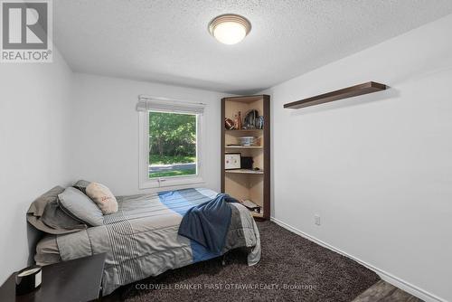 Bedroom w window facing Bradgate Dr. - 12 Bradgate Drive, Ottawa, ON 
