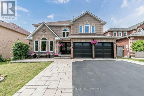 89 CITYVIEW CIRCLE  Barrie, ON L4N 7V1