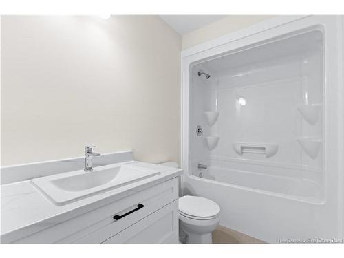 37 Alosier Cres, Moncton, NB 
