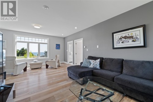 41 Lower Street, Torbay, NL 