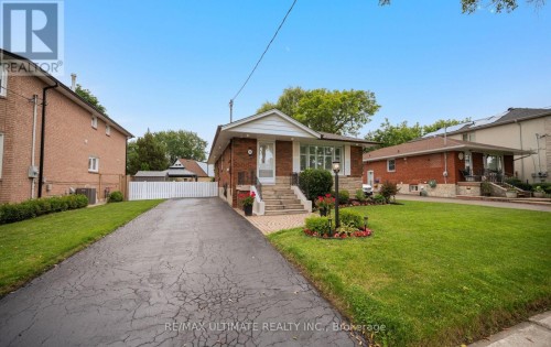 Parking for 3 cars - 5 Mendip Crescent, Toronto, ON 