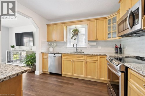 127 Everglade Crescent, Kitchener, ON 