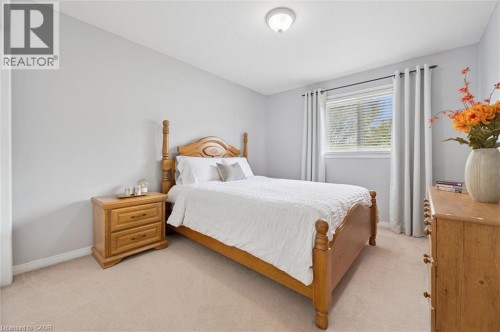127 Everglade Crescent, Kitchener, ON 