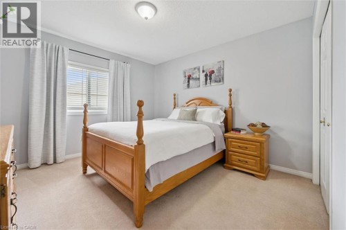 127 Everglade Crescent, Kitchener, ON 