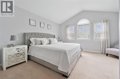 127 Everglade Crescent, Kitchener, ON 