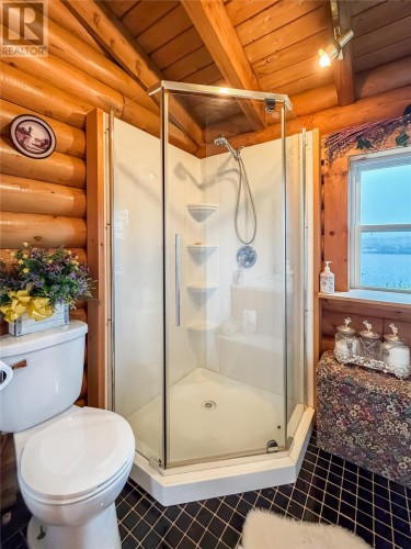 Primary ensuite - 246 Main Street, Burin, NL 