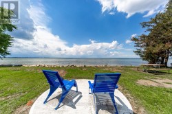 RELAX DOWN THE STREET - 