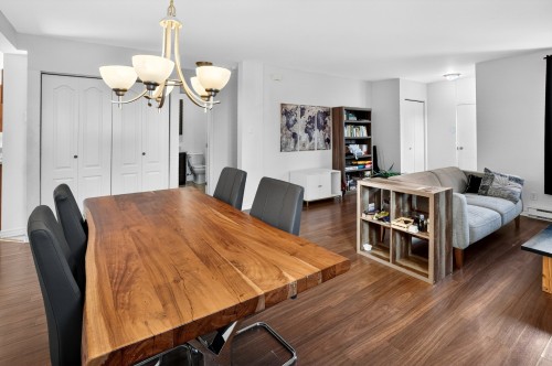 Salle à manger - 820 Boul. Lafortune, L'Assomption, QC 